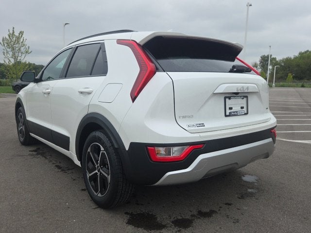 2024 Kia Niro LX