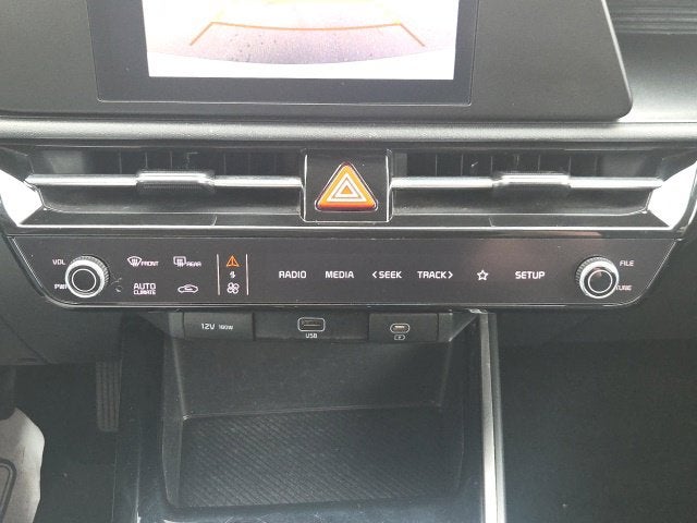 2024 Kia Niro LX
