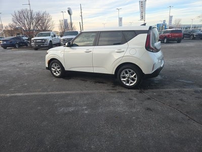 2024 Kia Soul LX