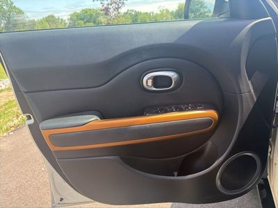 2016 Kia Soul Exclaim