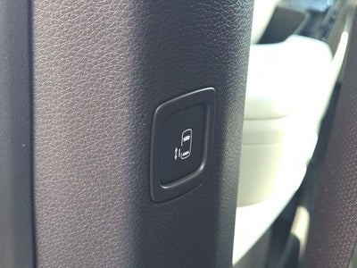 2024 Kia Carnival SX