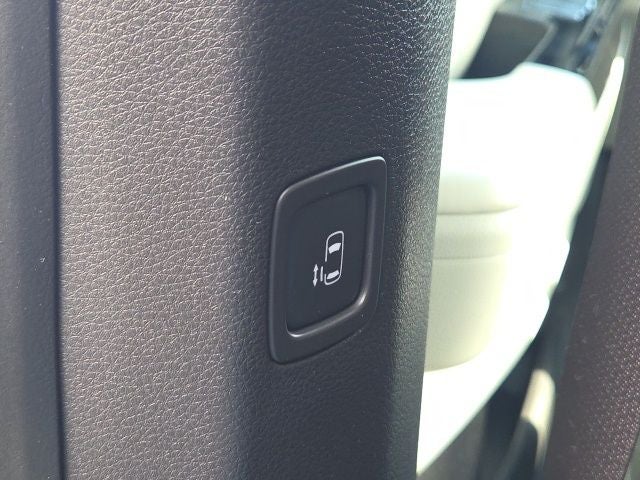 2024 Kia Carnival SX