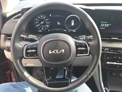 2024 Kia Carnival SX