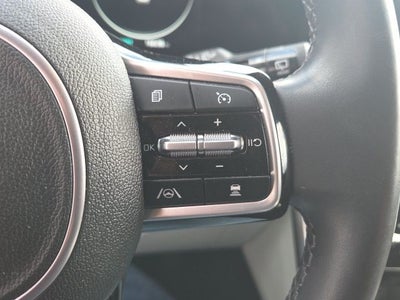 2024 Kia Carnival SX