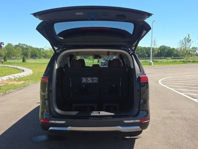 2024 Kia Carnival SX