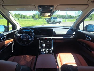 2024 Kia Carnival SX