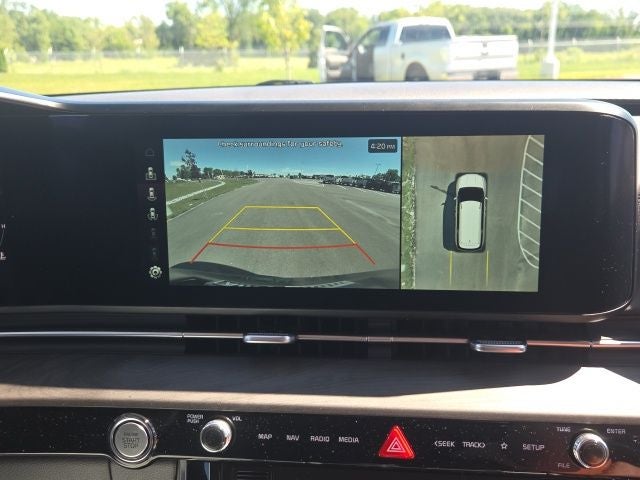 2024 Kia Carnival SX