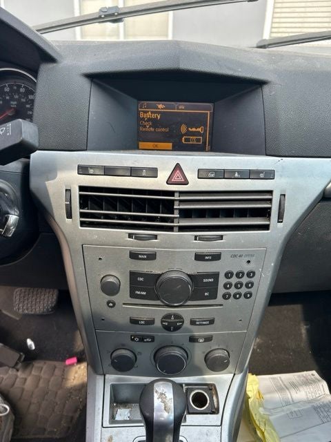 2008 Saturn Astra XR