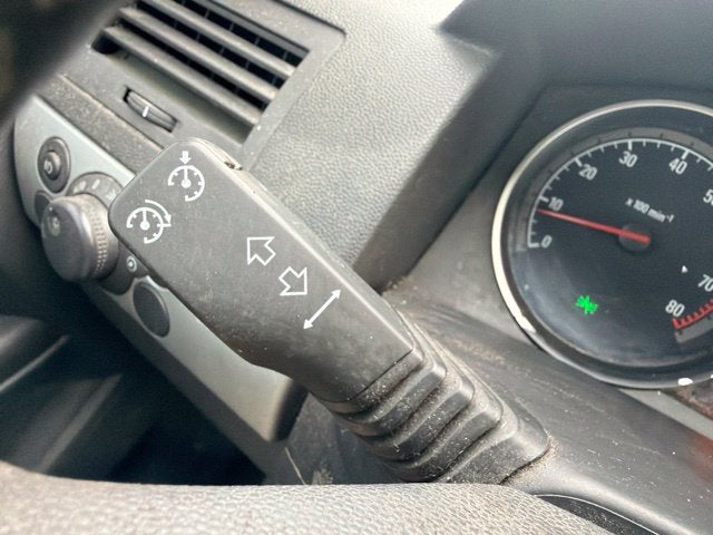 2008 Saturn Astra XR