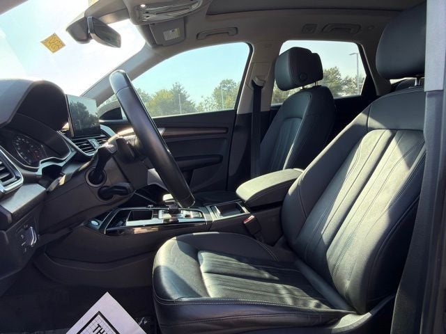 2022 Audi Q5 45 S line Premium quattro