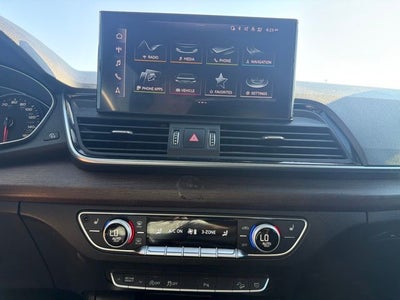 2022 Audi Q5 45 S line Premium quattro