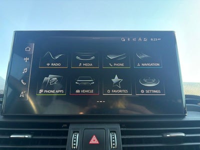 2022 Audi Q5 45 S line Premium quattro
