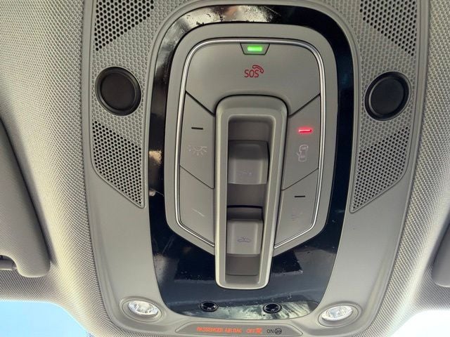 2022 Audi Q5 45 S line Premium quattro