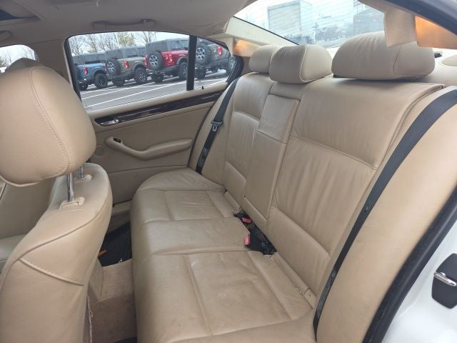 2004 BMW 3 Series 330xi