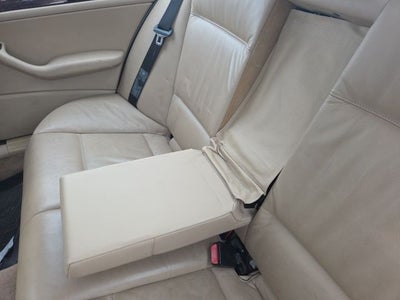 2004 BMW 3 Series 330xi