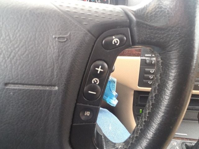 2004 BMW 3 Series 330xi