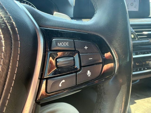 2018 BMW 5 Series 530e xDrive iPerformance