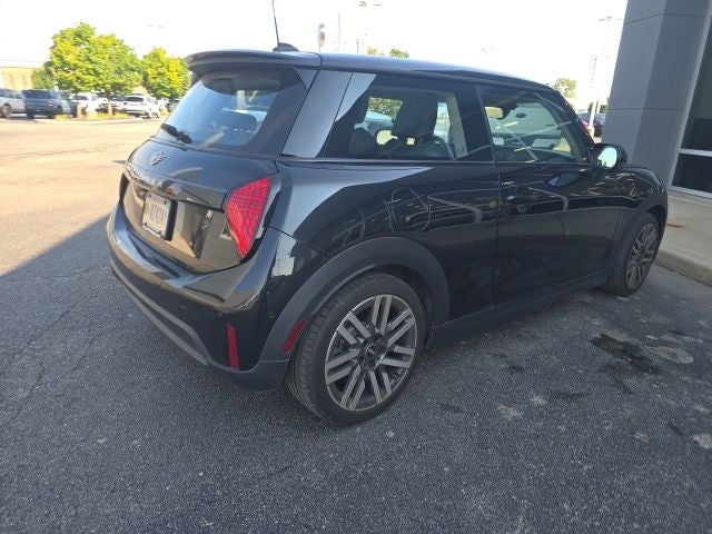 2025 MINI Cooper S Iconic