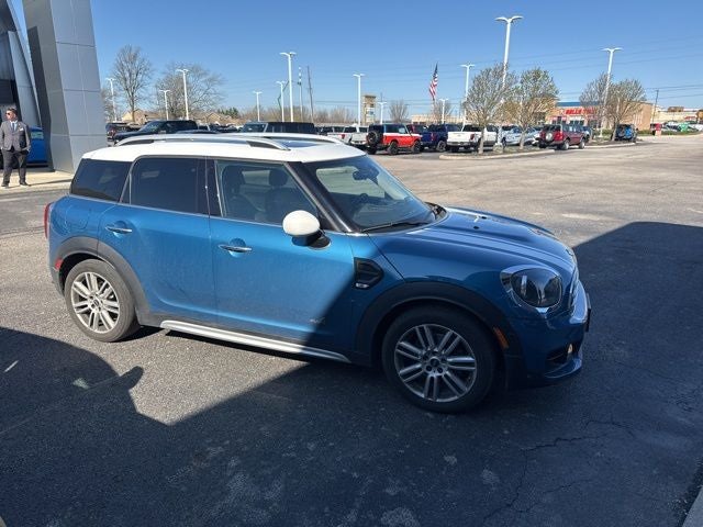 2017 MINI Cooper Countryman ALL4 Base