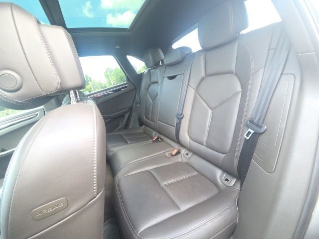 2016 Porsche Macan S