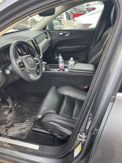 2021 Volvo XC60 T5 Inscription